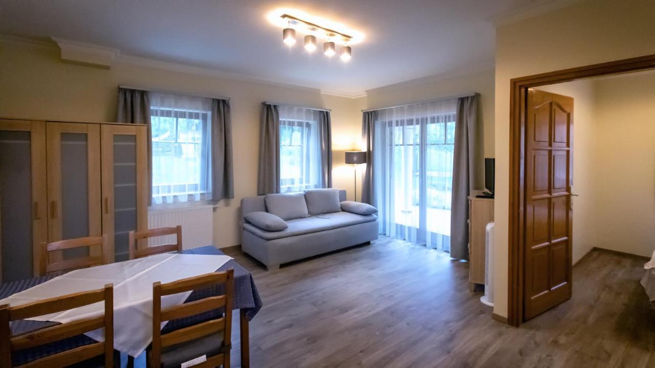 Ozkut Apartmanhaz Olmod Bagian luar foto