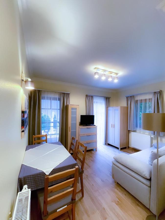 Ozkut Apartmanhaz Olmod Bagian luar foto